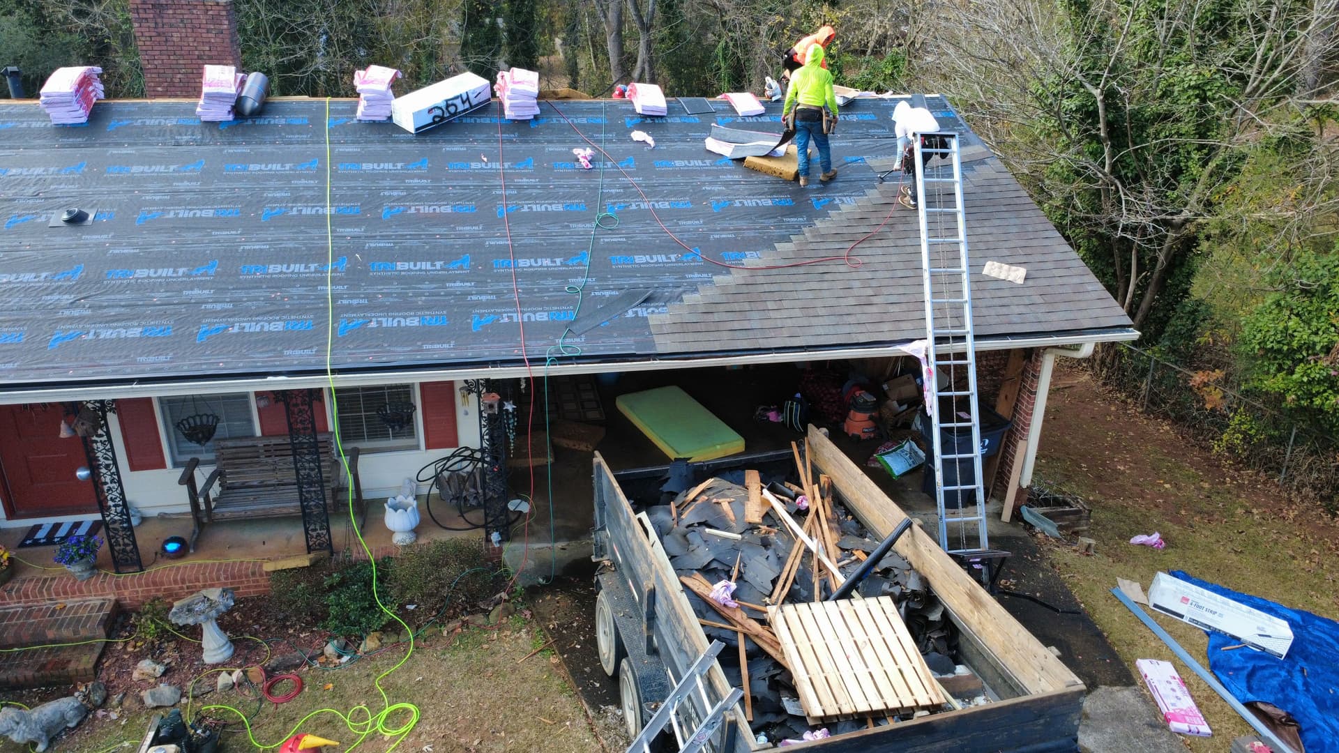 Gallery photos for Elevating Roofing with TRIBUILT Synthetic Underlayment: Image #5